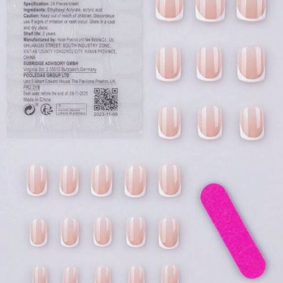 NWT, 24 Piece Square French Tip Press On Nail Kit - Picture 2 of 2